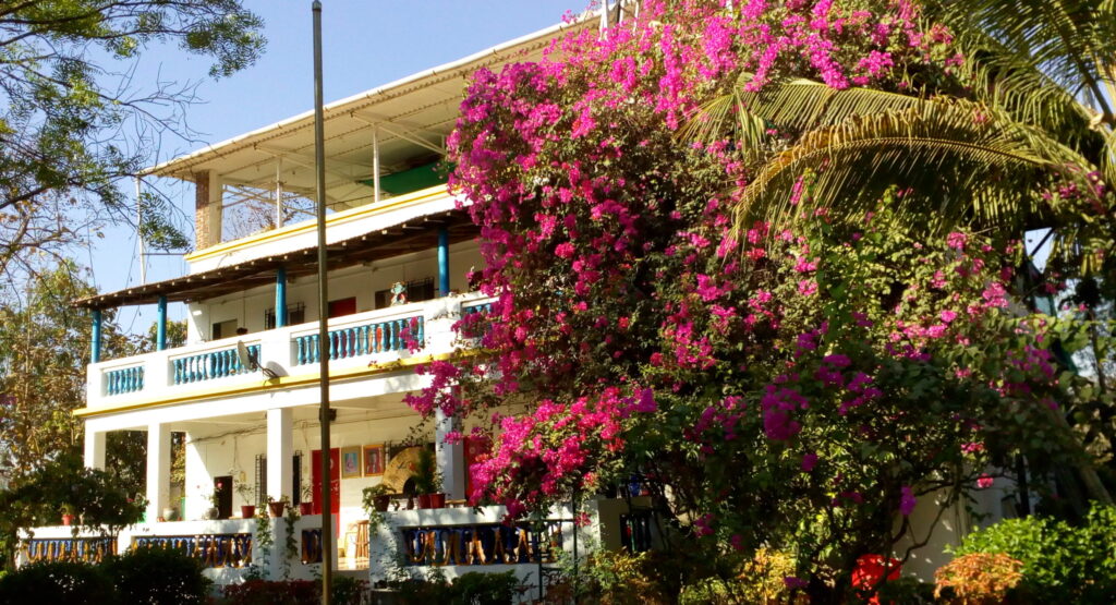 Entrance to Fire Mountain Retreat Center.